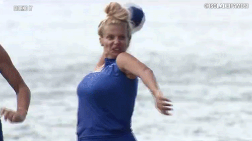 tiro isola13 GIF by Isola dei Famosi