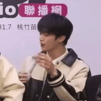 17mimi__zx  GIF