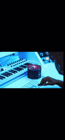 Light Up Vibes GIF by AshLoudSpeakers