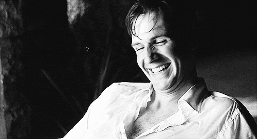 ralph fiennes GIF