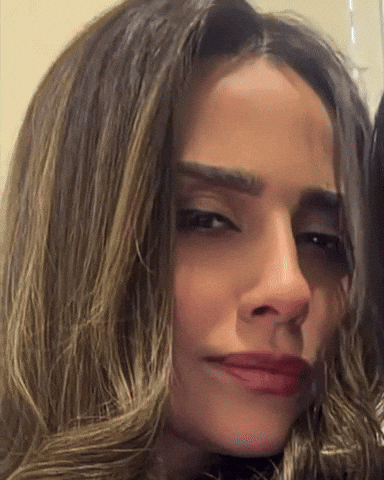 الهام علي نضرات GIF