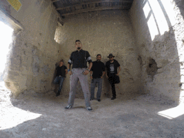 majusbv  GIF