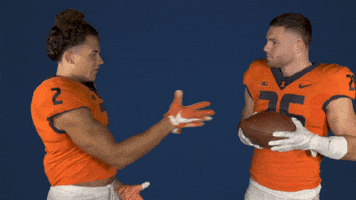 Hand Off College Football GIF by Fighting Illini Athletics