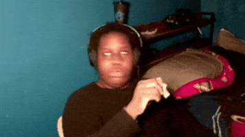 Streamer Ari GIF
