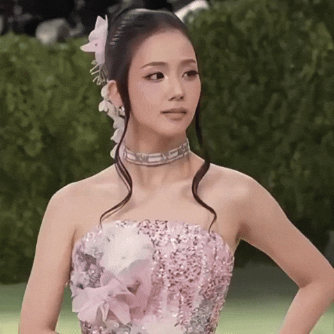 Kim Jisoo GIF