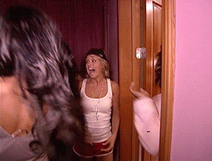 giphy.gif?cid=4d1e4f29d20e4d293e5ea5b3f9