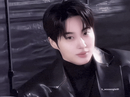 Byeonwooseok GIF