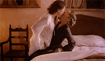 Daily Lesbian Gifs 90