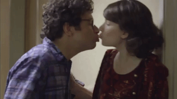 season 4 kiss GIF by Portlandia