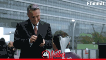 Vorstadtweiber GIF by Flimmit