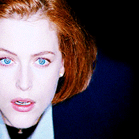 loor aliens x files gillian anderson GIF