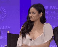 Pretty Little Liars Idk GIF by The Paley Center for Media