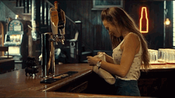 Wyn0nnaE4rp syfy #wynonnaearp GIF