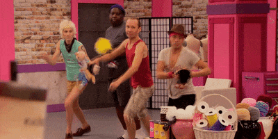 200.gif?cid=fc005b083cbeea091d6a8dfade5bfc3f1c4e5e6f846aa10c&rid=200.gif&ct=g