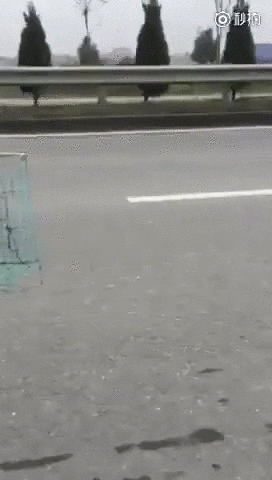 giuls990  GIF