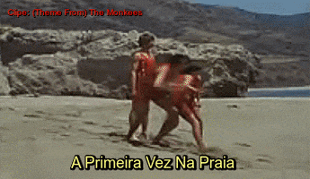 humorrir mar praia vez primeira GIF
