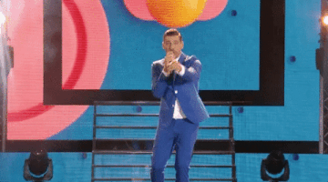 200.gif?cid=fc005b089d6eed8b1c5db8a787753f329358f38454aaeab8&rid=200.gif&ct=g