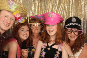 200.gif?cid=fc005b0838214038b3d12087d92c4068213e8ff73e1e3aac&rid=200.gif&ct=g