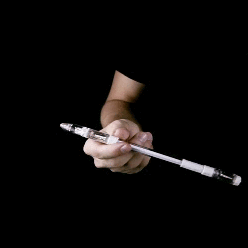 worldxm slow motion pen spinning bakfall GIF