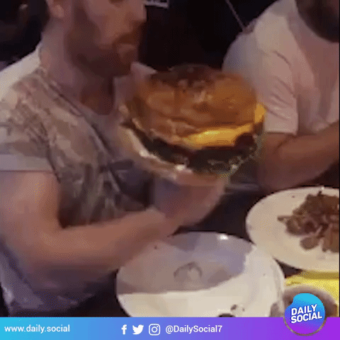 DailySocial  GIF