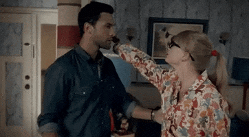200.gif?cid=fc005b0831d9c758326d78de41839eac8f166a413c6c12fd&rid=200.gif&ct=g