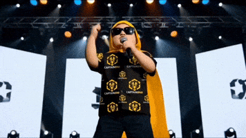 Mascot Yo GIF by CaptainBNB