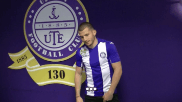 mehestamas perovic bosszankodik GIF