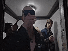 Ohmien GIF
