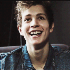 the vamps f GIF