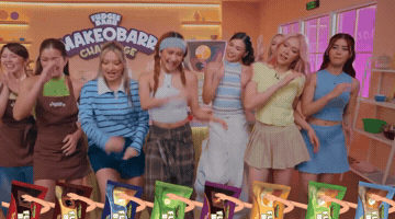 Mywalo GIF